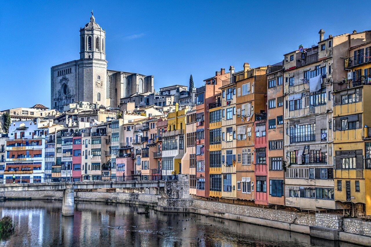 A First Catalonia Trip Without Barcelona: Three Rail Bases