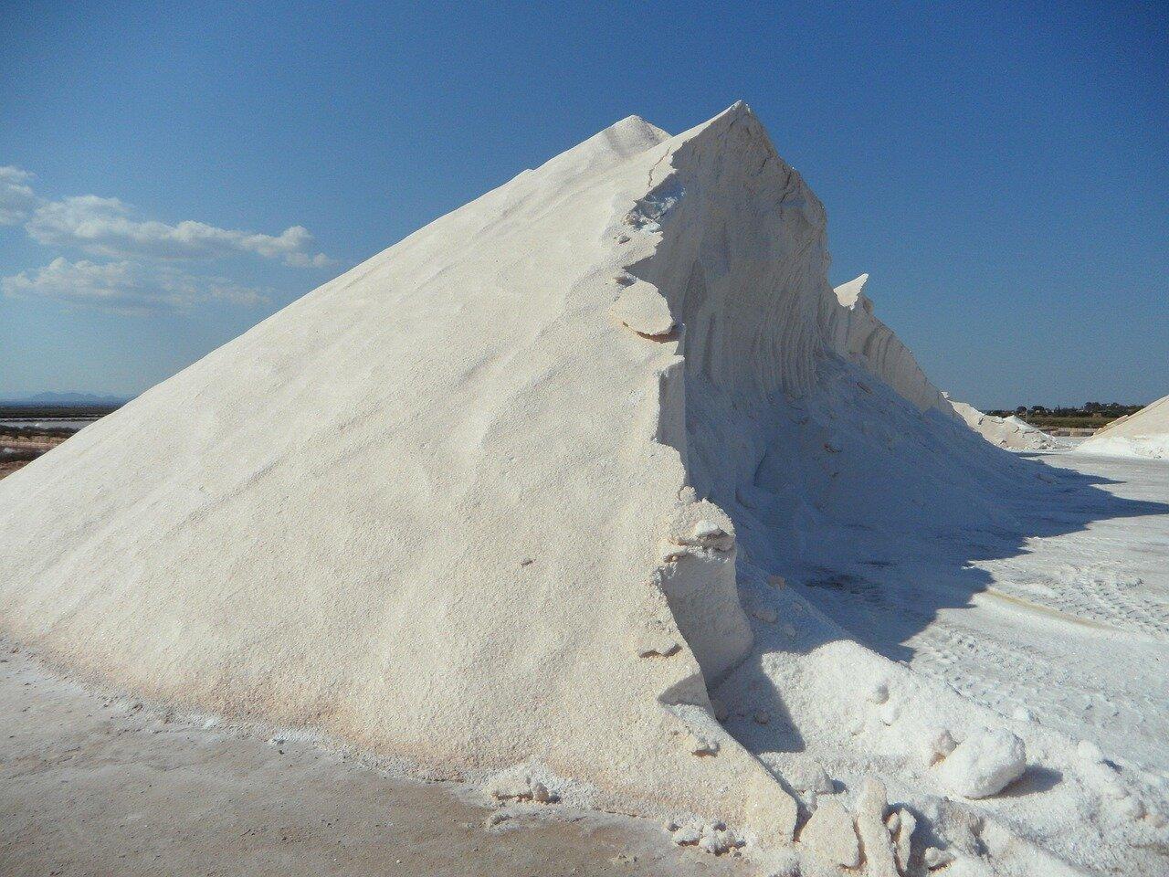 Cardona salt mountain Muntanya de Sal
